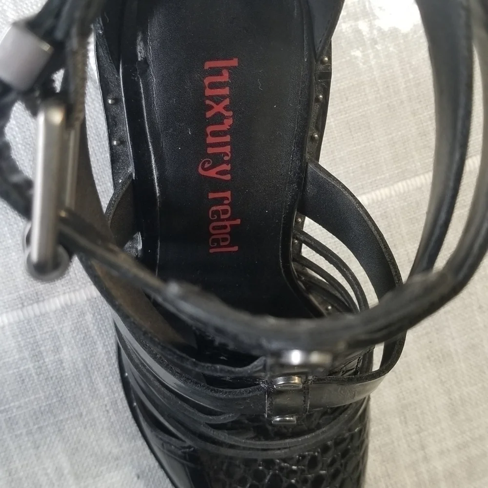 LUXURY Rebel Shoes, Color Black, Size 36